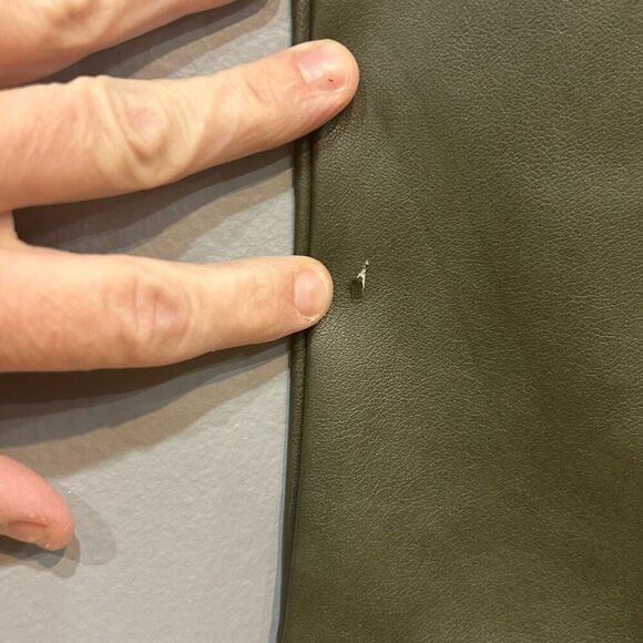 Avec Les Filles Vegan Leather Kick Flare Pants olive green size 6 - Picture 2 of 14